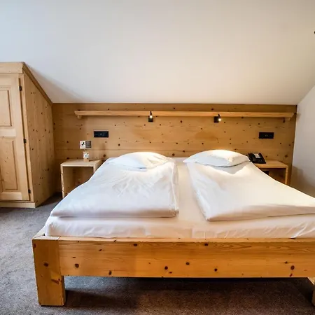 Posthotel Roessli Gstaad Extérieur photo