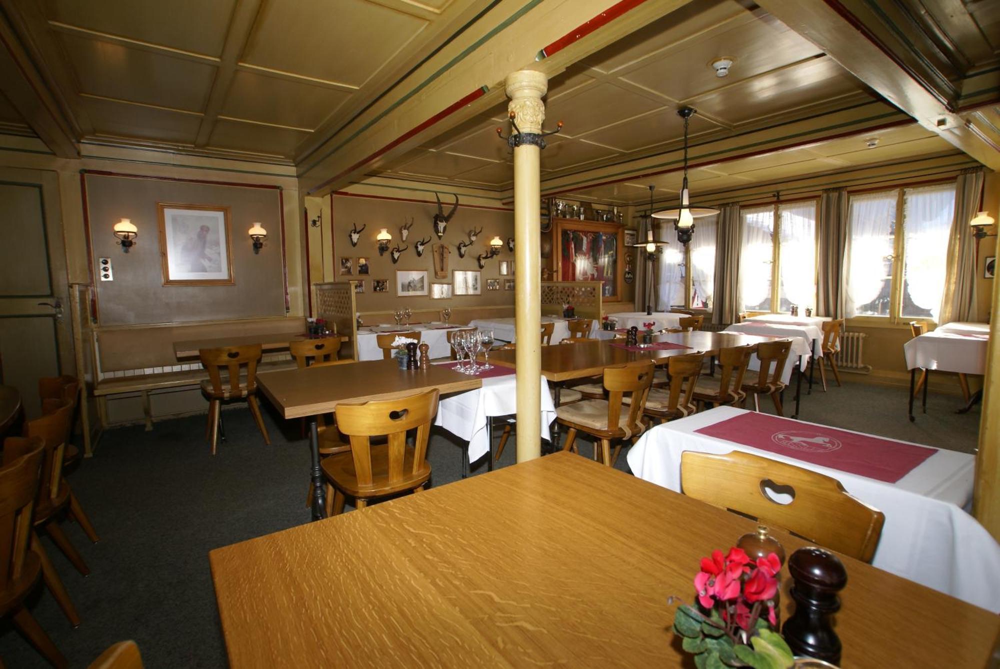 Posthotel Roessli