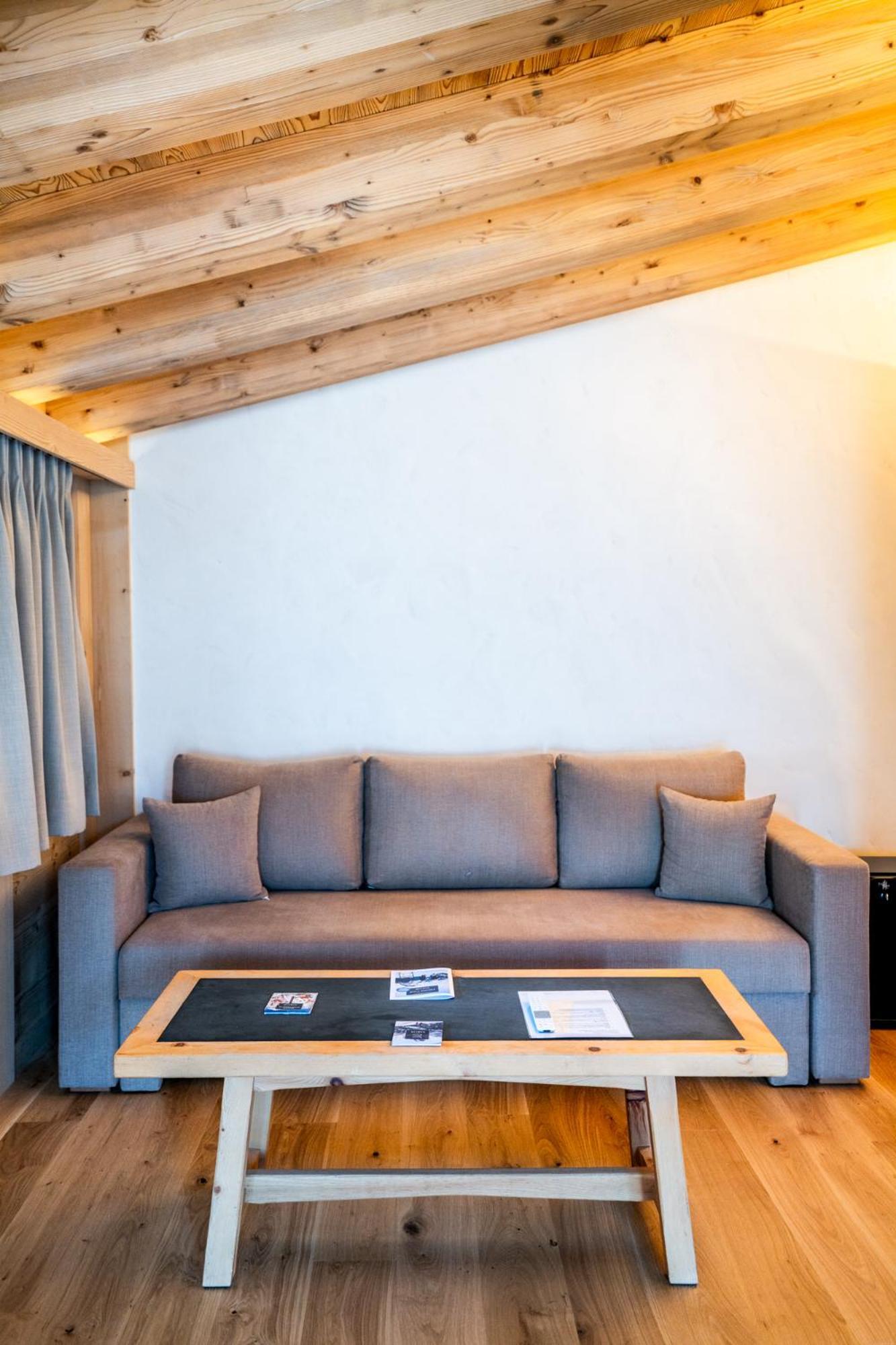 Posthotel Roessli Gstaad