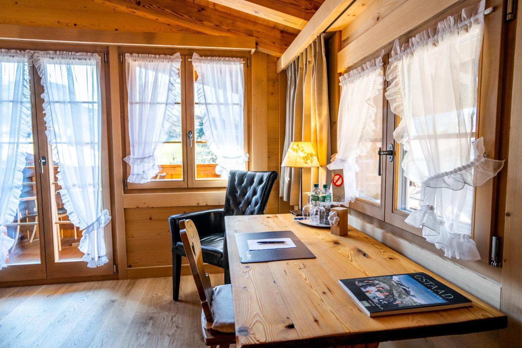 Posthotel Roessli 3*