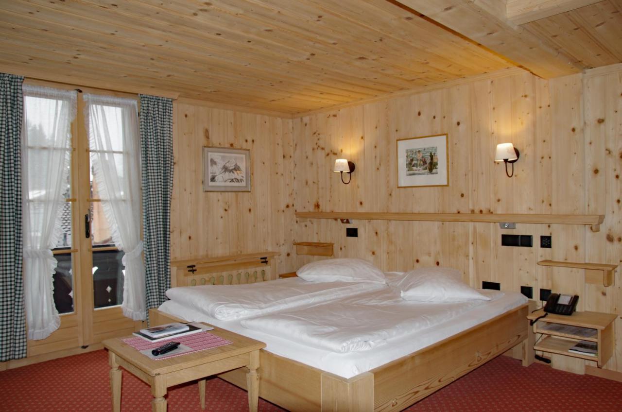 Posthotel Roessli Hotel